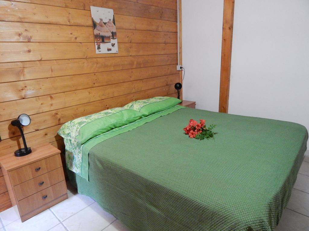 Ricciardulli Rooms 폴리코로 객실 사진